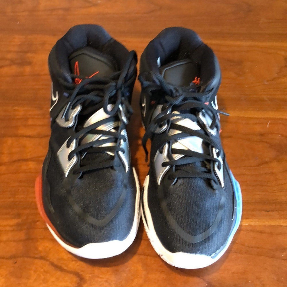 Kyrie infinity used CZ0204-001 - Picture 3 of 9